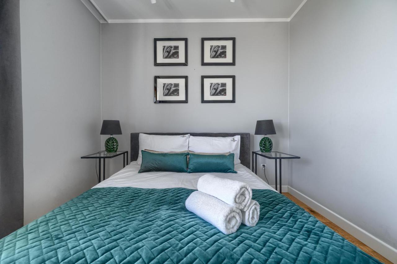 Exclusive Forty Apartment *